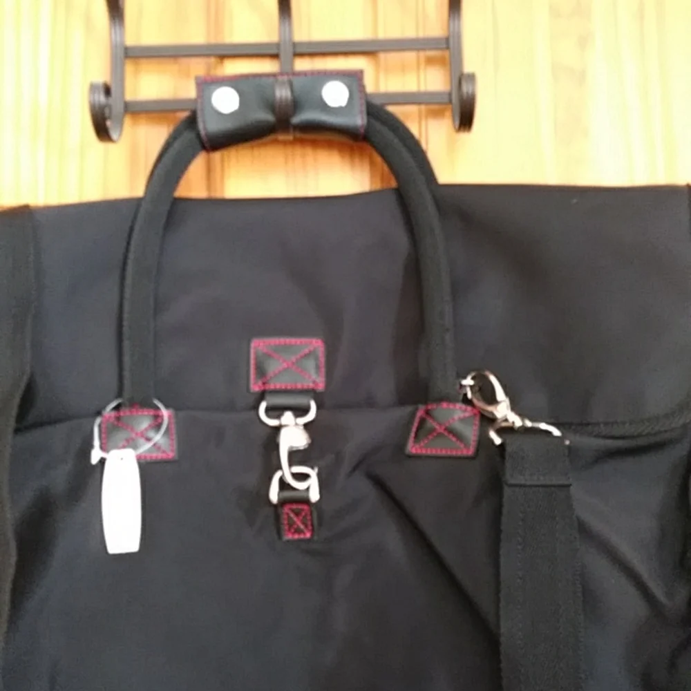 Victoria's Secret Expandable Weekender Overnight Getaway Bag FLAW - Picture 12 of 16